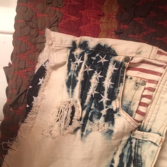 Short - Picture 4 of 4